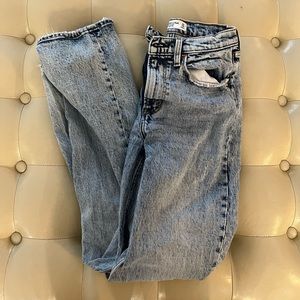 Abercrombie 90s high rise jeans